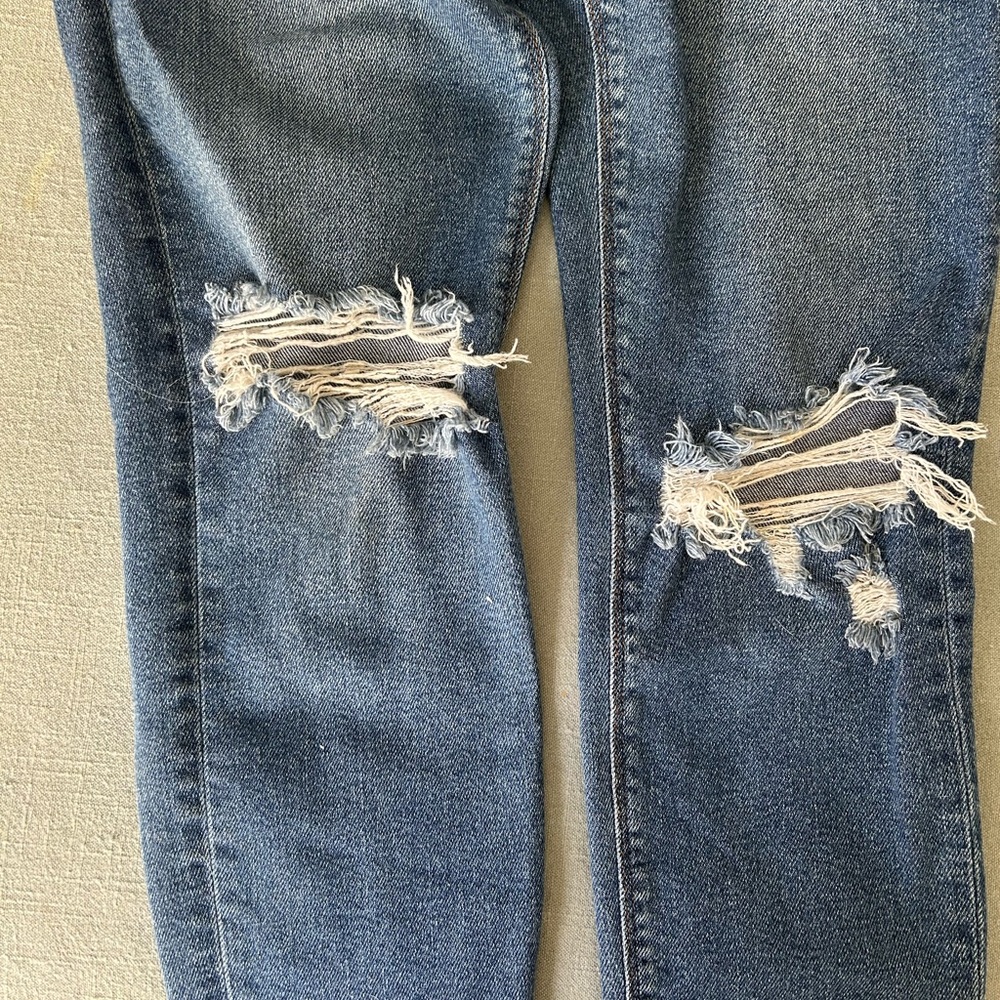 American Eagle Outfitters Stretch Mom Jeans - Picture 6 of 10